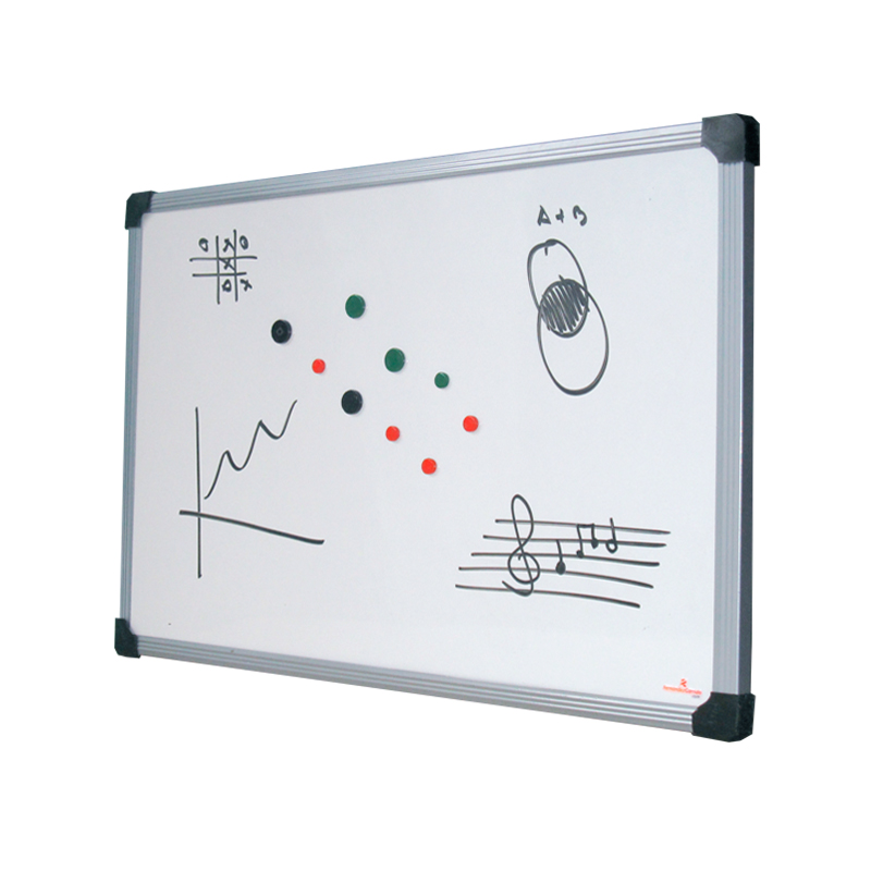 Pizarra Magnética Fernandez Garrido de aluminio, 120 x 150cm.